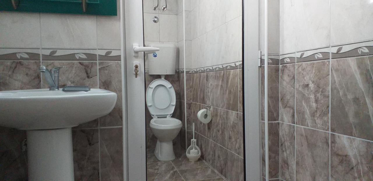 Apartmani Jacimovic Čanj Buitenkant foto